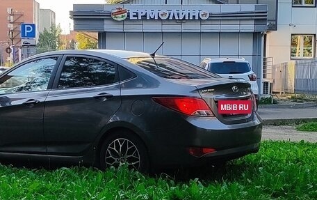 Hyundai Solaris II рестайлинг, 2015 год, 830 000 рублей, 5 фотография
