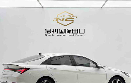 Hyundai Elantra, 2022 год, 1 630 000 рублей, 4 фотография