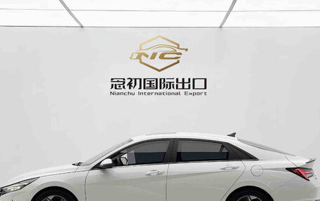 Hyundai Elantra, 2022 год, 1 630 000 рублей, 7 фотография