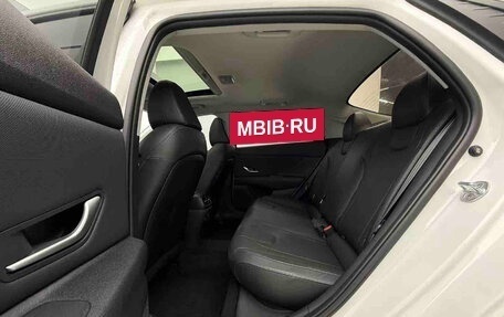 Hyundai Elantra, 2022 год, 1 630 000 рублей, 17 фотография