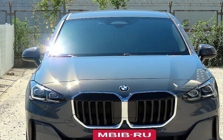 BMW 2 серия Active Tourer, 2023 год, 2 700 000 рублей, 2 фотография