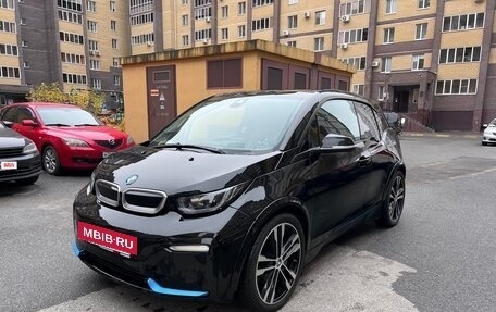 BMW i3 I01 рестайлинг, 2018 год, 2 300 000 рублей, 17 фотография