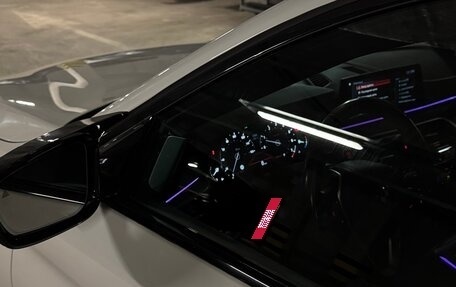 BMW 5 серия, 2019 год, 4 100 000 рублей, 15 фотография