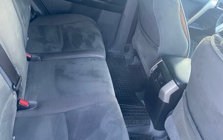 Toyota Land Cruiser Prado 150 рестайлинг 2, 2012 год, 3 500 000 рублей, 9 фотография