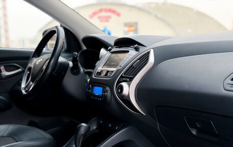 Hyundai ix35 I рестайлинг, 2010 год, 1 170 000 рублей, 19 фотография