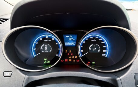 Hyundai ix35 I рестайлинг, 2010 год, 1 170 000 рублей, 24 фотография