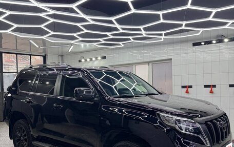 Toyota Land Cruiser Prado 150 рестайлинг 2, 2014 год, 3 900 000 рублей, 3 фотография