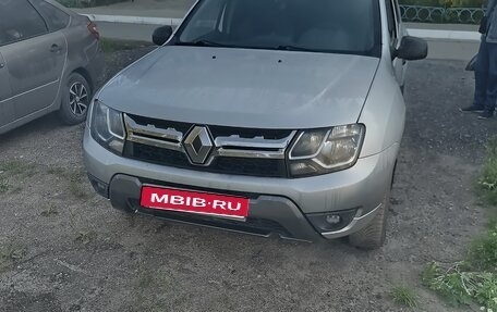 Renault Duster I рестайлинг, 2016 год, 1 450 000 рублей, 6 фотография