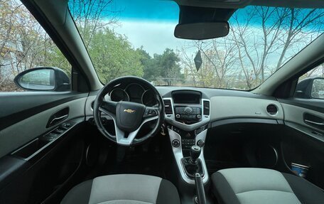 Chevrolet Cruze II, 2011 год, 720 000 рублей, 13 фотография