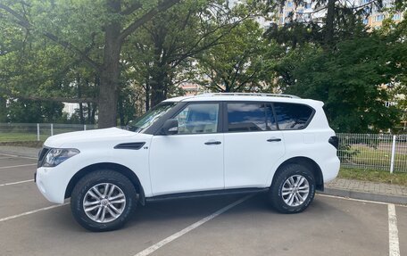 Nissan Patrol, 2011 год, 2 500 000 рублей, 3 фотография