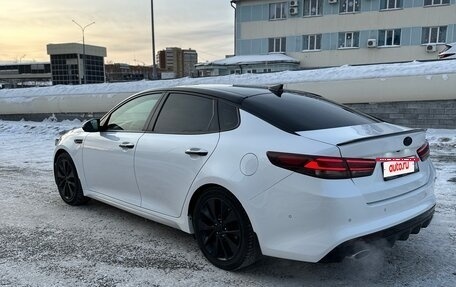 KIA Optima IV, 2017 год, 1 800 000 рублей, 6 фотография