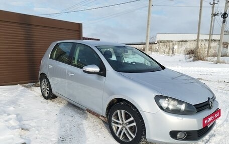 Volkswagen Golf VI, 2010 год, 840 000 рублей, 2 фотография