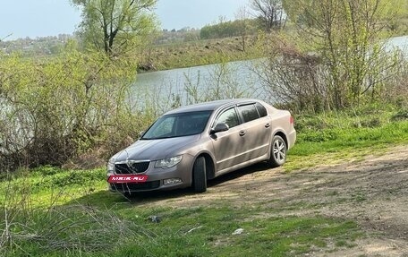 Skoda Superb III рестайлинг, 2011 год, 915 000 рублей, 3 фотография