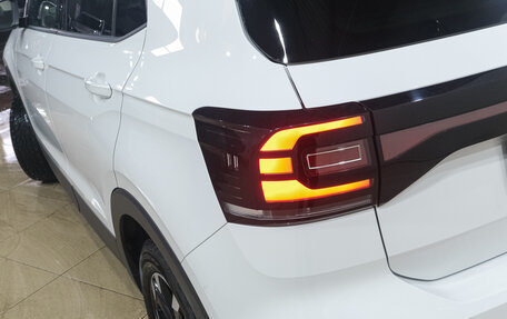 Volkswagen T-Cross I, 2020 год, 1 649 000 рублей, 9 фотография