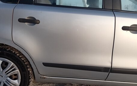 Nissan Note II рестайлинг, 2007 год, 315 000 рублей, 14 фотография