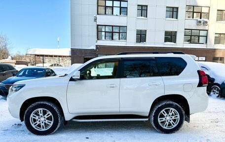Toyota Land Cruiser Prado 150 рестайлинг 2, 2017 год, 4 500 000 рублей, 2 фотография