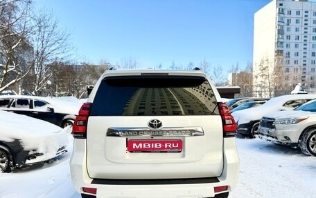 Toyota Land Cruiser Prado 150 рестайлинг 2, 2017 год, 4 500 000 рублей, 4 фотография