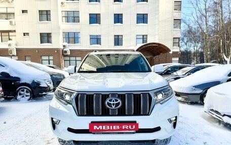 Toyota Land Cruiser Prado 150 рестайлинг 2, 2017 год, 4 500 000 рублей, 8 фотография