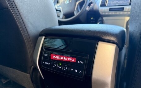 Toyota Land Cruiser Prado 150 рестайлинг 2, 2017 год, 4 500 000 рублей, 20 фотография