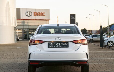 Hyundai Solaris II рестайлинг, 2021 год, 1 435 000 рублей, 5 фотография