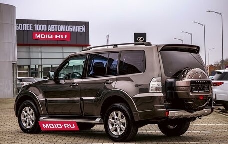 Mitsubishi Pajero IV, 2014 год, 2 145 000 рублей, 4 фотография