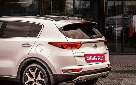 KIA Sportage IV рестайлинг, 2018 год, 1 855 000 рублей, 10 фотография