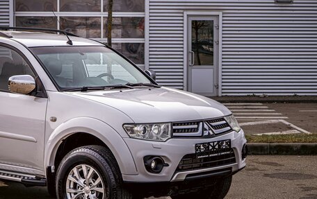 Mitsubishi Pajero Sport II рестайлинг, 2015 год, 1 565 000 рублей, 8 фотография