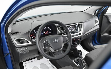 Hyundai Solaris II рестайлинг, 2021 год, 1 295 000 рублей, 8 фотография