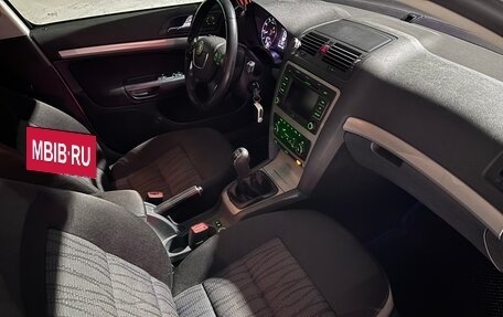 Skoda Octavia, 2012 год, 800 000 рублей, 5 фотография