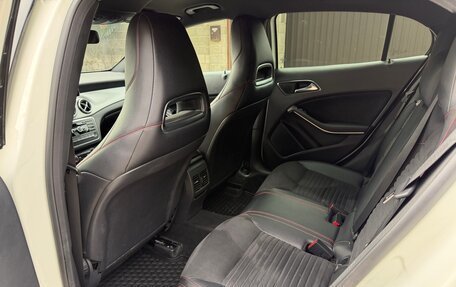 Mercedes-Benz GLA, 2014 год, 1 720 000 рублей, 18 фотография