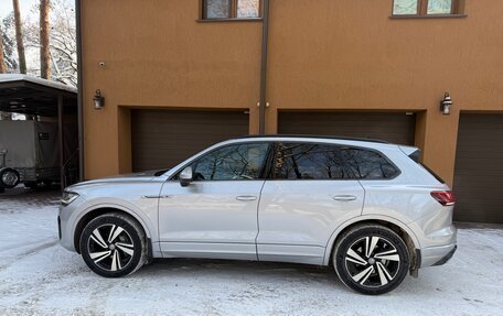 Volkswagen Touareg III, 2019 год, 4 500 000 рублей, 7 фотография