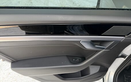 Volkswagen Touareg III, 2019 год, 4 500 000 рублей, 21 фотография