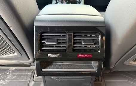 Volkswagen Touareg III, 2019 год, 4 500 000 рублей, 23 фотография