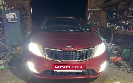 KIA Rio III рестайлинг, 2012 год, 599 000 рублей, 10 фотография