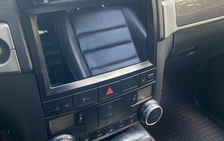 Volkswagen Touareg III, 2006 год, 900 000 рублей, 13 фотография