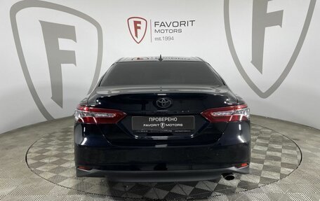 Toyota Camry, 2019 год, 2 549 000 рублей, 3 фотография