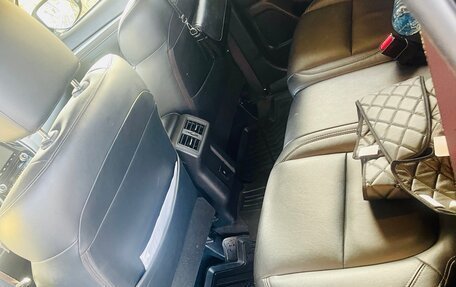 Mitsubishi Outlander III рестайлинг 3, 2020 год, 2 600 000 рублей, 9 фотография