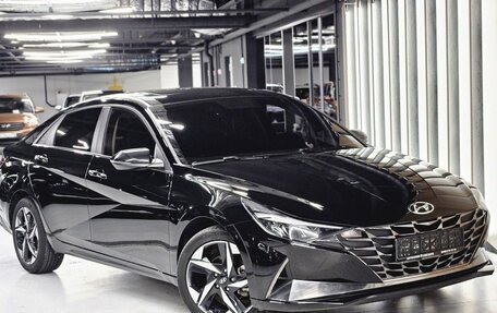 Hyundai Elantra, 2022 год, 1 999 000 рублей, 3 фотография