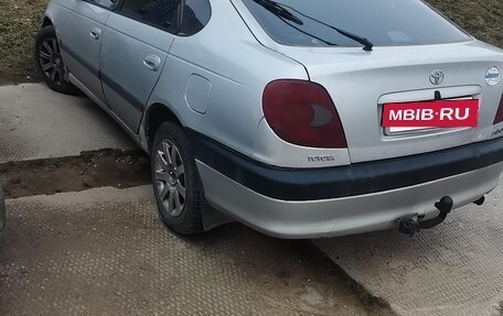 Toyota Avensis III рестайлинг, 1999 год, 240 000 рублей, 4 фотография