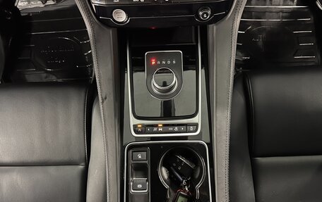 Jaguar F-Pace, 2016 год, 2 175 000 рублей, 15 фотография