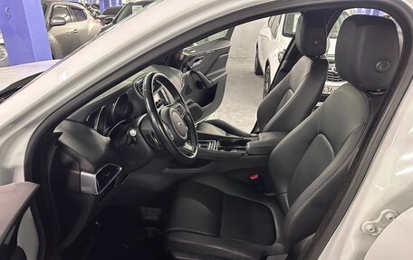 Jaguar F-Pace, 2016 год, 2 175 000 рублей, 18 фотография