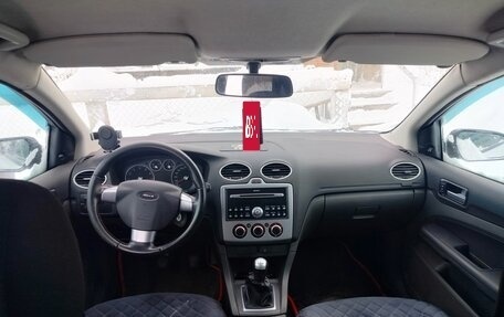 Ford Focus II рестайлинг, 2006 год, 400 000 рублей, 5 фотография