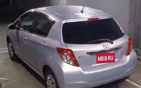 Toyota Vitz, 2014 год, 915 000 рублей, 7 фотография