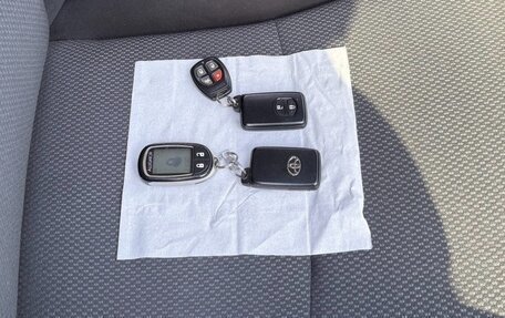 Toyota Vitz, 2014 год, 915 000 рублей, 36 фотография