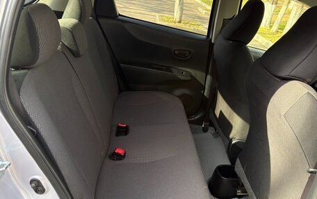 Toyota Vitz, 2014 год, 915 000 рублей, 27 фотография