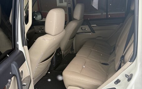 Mitsubishi Pajero IV, 2014 год, 1 800 000 рублей, 10 фотография