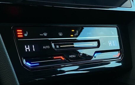 Volkswagen Passat B8 рестайлинг, 2021 год, 2 468 400 рублей, 19 фотография