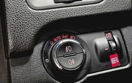 Opel Insignia II рестайлинг, 2010 год, 779 000 рублей, 20 фотография