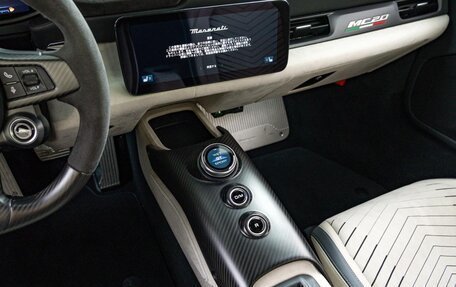 Maserati MC20, 2023 год, 22 030 000 рублей, 22 фотография