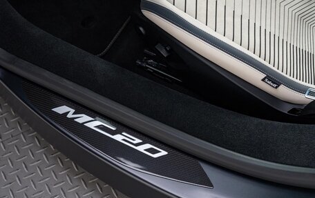 Maserati MC20, 2023 год, 22 030 000 рублей, 23 фотография